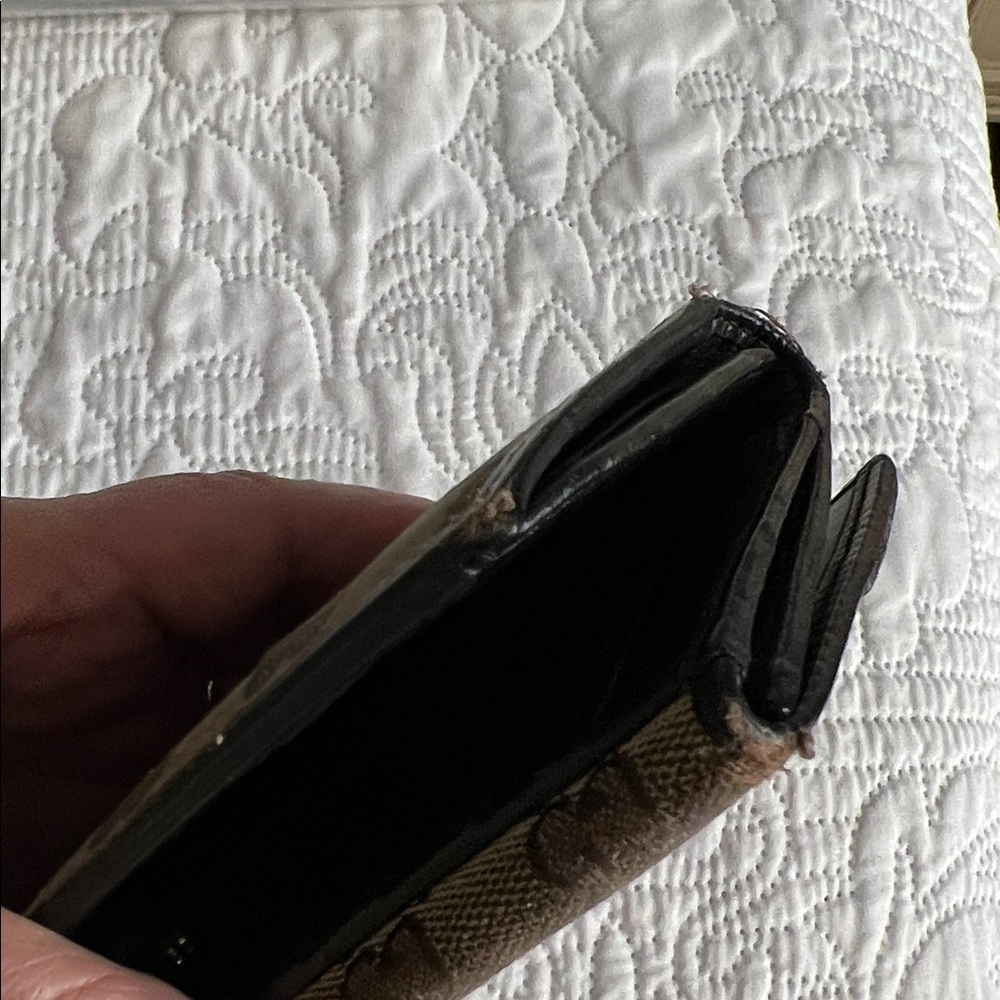 Gucci Canvas Continental Flap Wallet. P56 - Picture 9 of 12